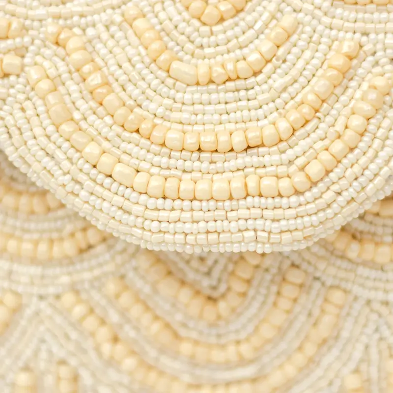 Clutch Mostacillas Beige